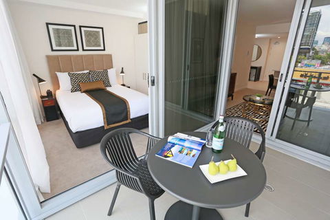 Alex Perry Hotel And Apartments - Accommodation Adelaide 2