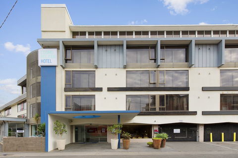 Cosmopolitan Hotel - Accommodation Adelaide 1