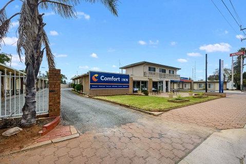 Comfort Inn Flinders on Main - Accommodation Adelaide 0