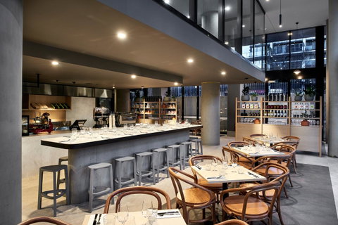 Midnight Hotel, Autograph Collection - Accommodation Adelaide 3