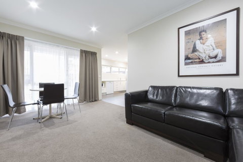 Forrest Hotel & Apartments - Accommodation Adelaide 39