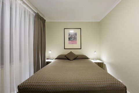 Forrest Hotel & Apartments - Accommodation Adelaide 17