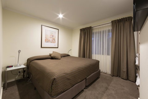 Forrest Hotel & Apartments - Accommodation Adelaide 20