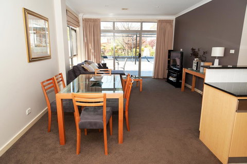 CityStyle Apartments - Accommodation Adelaide 5