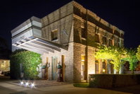 Book Orange Accommodation Vacations Accommodation Adelaide Accommodation Adelaide