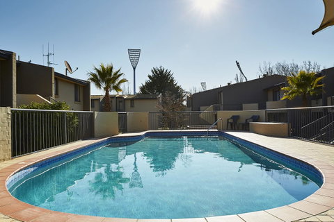 Manuka Park Serviced Apartments - Accommodation Adelaide 6