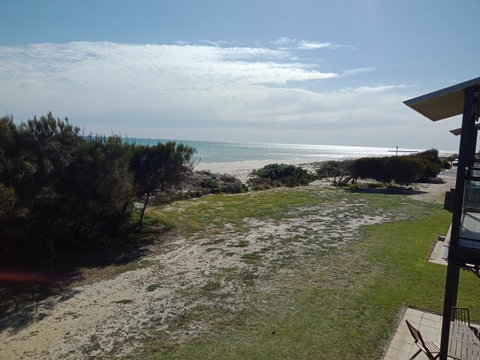 Blissful Beachfront Beachouse - Accommodation Adelaide 22