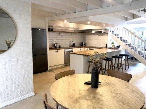 The Loft - Beautiful Central Barossa Apartment - Accommodation Adelaide 6
