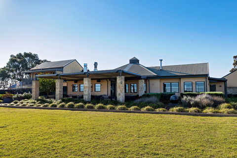 The Louise - Accommodation Adelaide 3