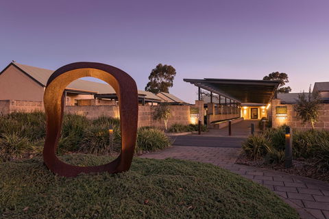 The Louise - Accommodation Adelaide 26