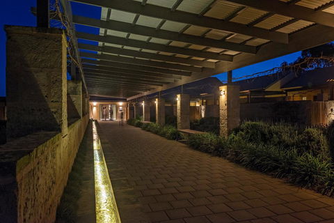 The Louise - Accommodation Adelaide 27