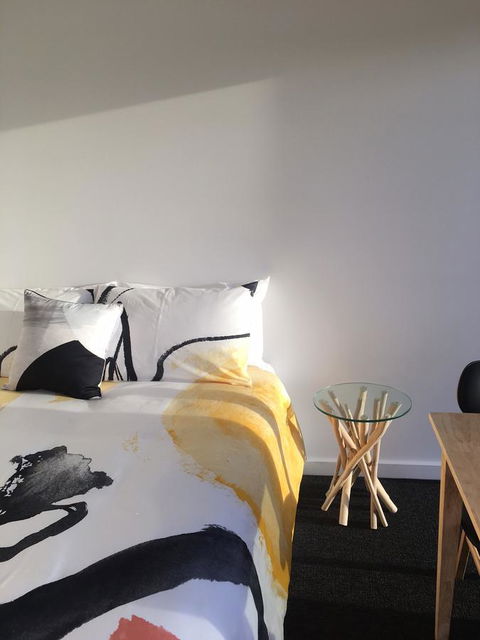 Port Lincoln Shark Apartment 1 - Accommodation Adelaide 7