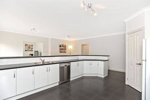 'The Hidden Diamond' - Normanville - Accommodation Adelaide 19