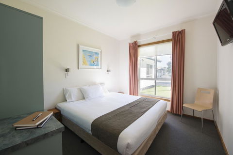 The Retreat West Beach Parks - Accommodation Adelaide 24
