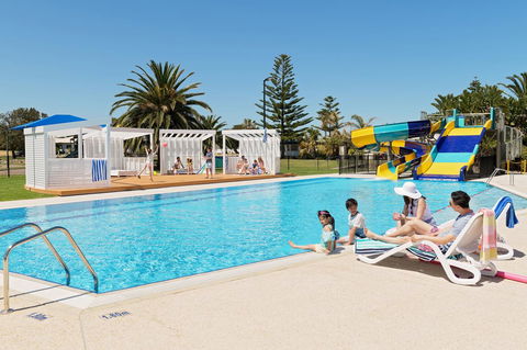 The Retreat West Beach Parks - Accommodation Adelaide 0