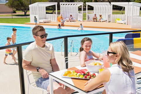 The Retreat West Beach Parks - Accommodation Adelaide 3
