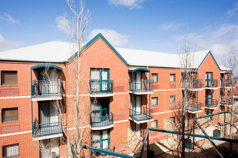 BreakFree Adelaide - Accommodation Adelaide 11