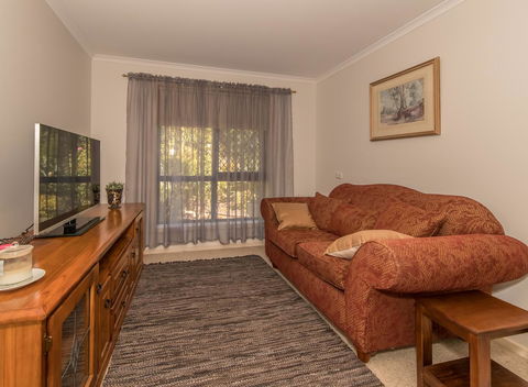 Tanunda\'s Magpie House - Accommodation Adelaide 9
