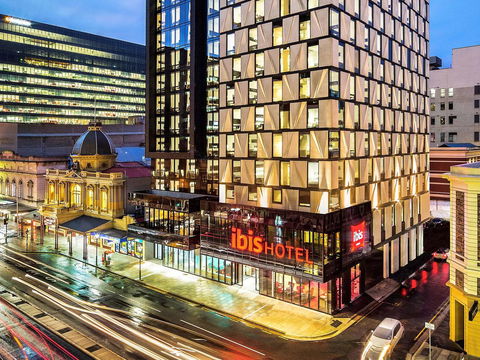 Ibis Adelaide - Accommodation Adelaide 0