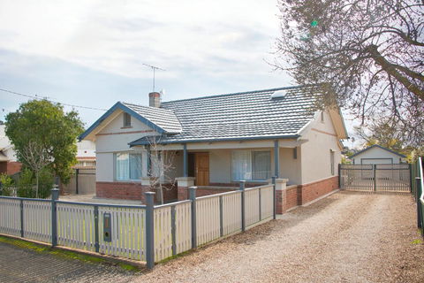 29 Jane - Accommodation Adelaide 9