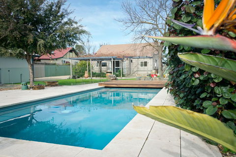 29 Jane - Accommodation Adelaide 1