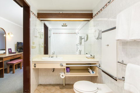 Adelaide Inn - Accommodation Adelaide 24