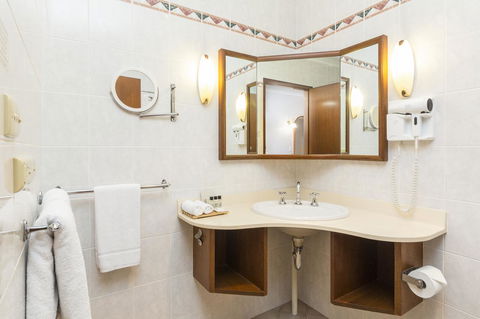 Adelaide Inn - Accommodation Adelaide 11