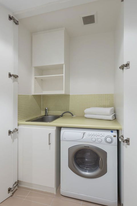 Oaks Glenelg Liberty Suites - Accommodation Adelaide 29