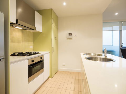 Oaks Glenelg Liberty Suites - Accommodation Adelaide 19