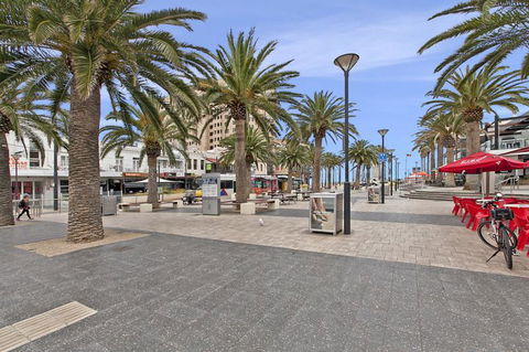 Glenelg Seaside Apartment - Accommodation Adelaide 8