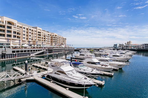 Heart Of Glenelg BnB - Accommodation Adelaide 22