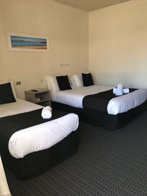 Bay Motel Hotel - Accommodation Adelaide 4