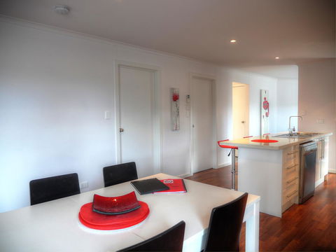 Home On Torrens - Accommodation Adelaide 21