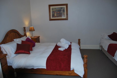 Jacaranda Cottage - Accommodation Adelaide 10