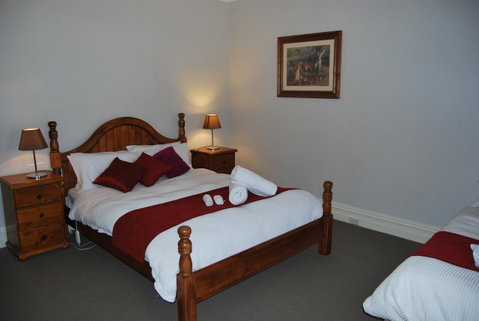 Jacaranda Cottage - Accommodation Adelaide 7