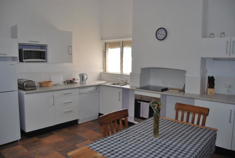Jacaranda Cottage - Accommodation Adelaide 8