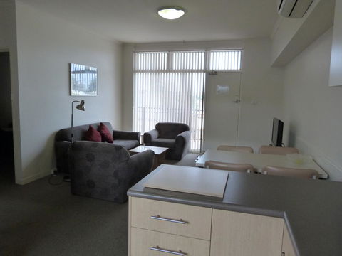 Glenelg Holiday Apartments - Corfu - Accommodation Adelaide 10