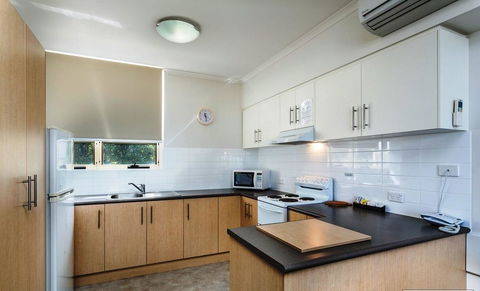 Glenelg Holiday Apartments - Corfu - Accommodation Adelaide 4