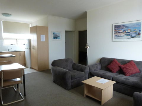 Glenelg Holiday Apartments - Corfu - Accommodation Adelaide 5