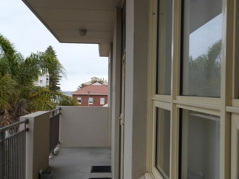 Glenelg Holiday Apartments - Corfu - Accommodation Adelaide 2
