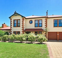 Wine and Roses Bed and Breakfast - Accommodation Adelaide
