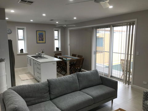 Elandra Holiday Home - Accommodation Adelaide 5