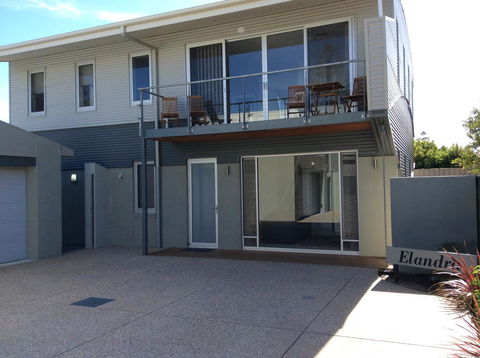 Elandra Holiday Home - Accommodation Adelaide 1
