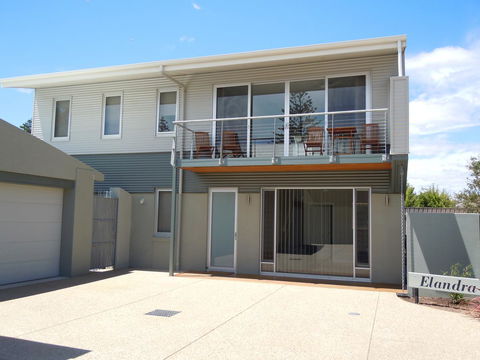 Elandra Holiday Home - Accommodation Adelaide 0