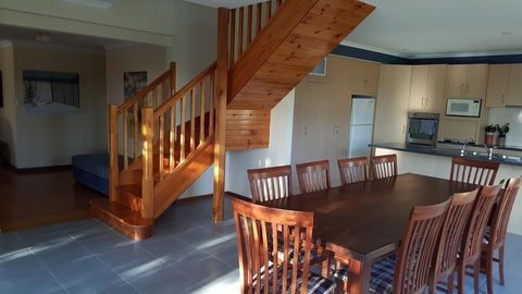 Breeze On Scenic - Accommodation Adelaide 6
