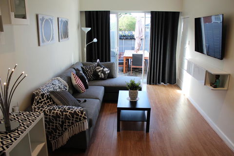 Christophers Villa - Accommodation Adelaide 25