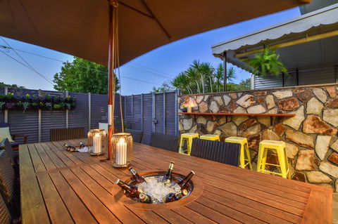 Christophers Villa - Accommodation Adelaide 1