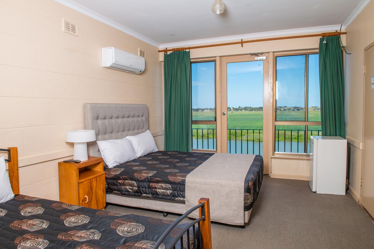Tailem Bend SA Accommodation Adelaide