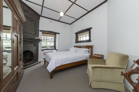 White Rocks Barossa - Accommodation Adelaide 3