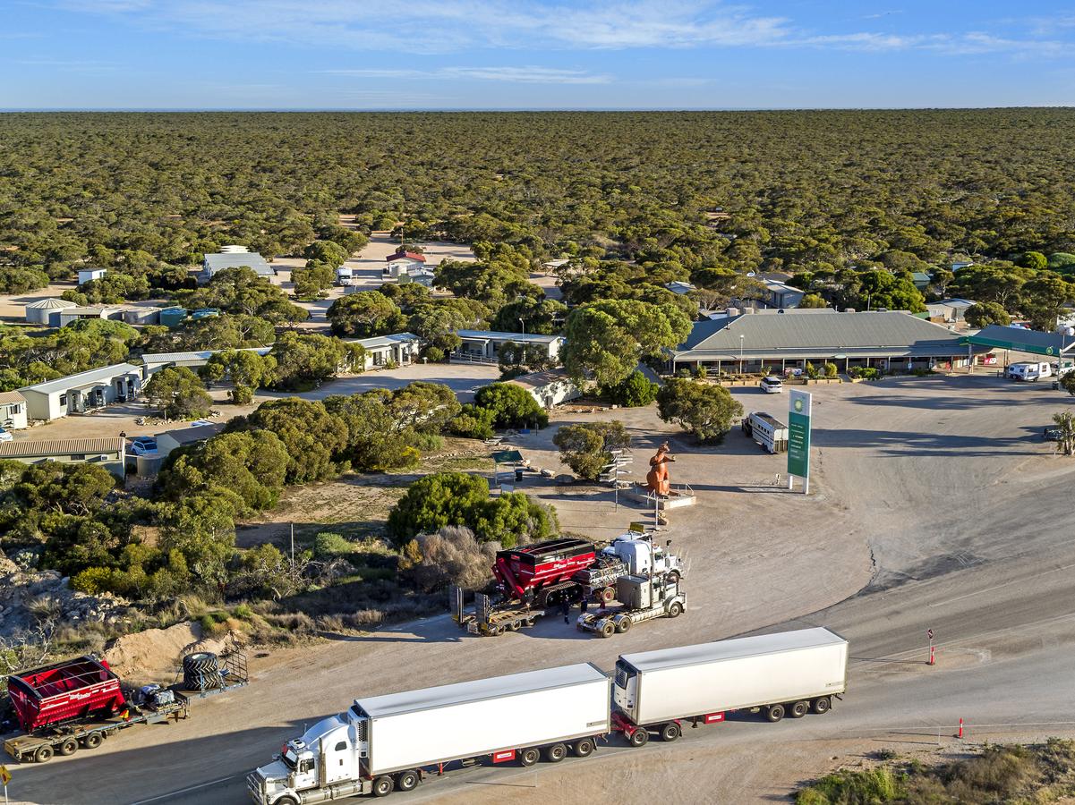 Nullarbor SA Accommodation Adelaide